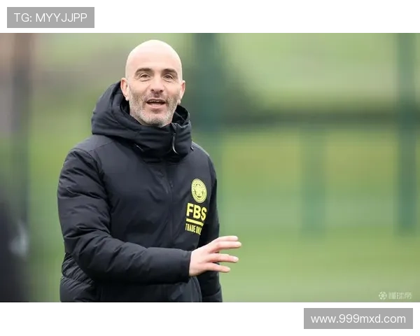 霍尔：与顶级球员对抗铸就更强